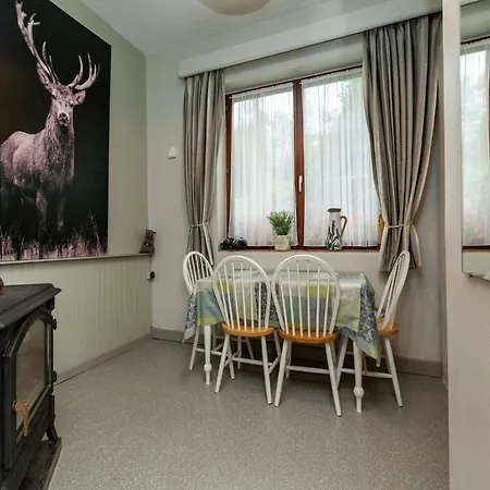 Peaceful Garden Stay, Malmedy, Cleaning Included Semesterbostad *