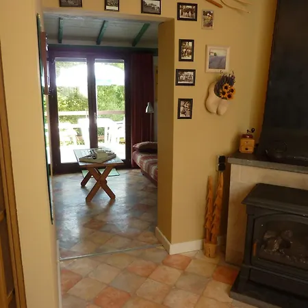 Semesterbostad Peaceful Garden Stay, Malmedy, Cleaning Included *
