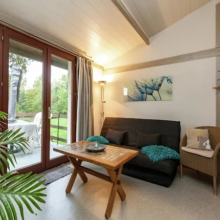 Peaceful Garden Stay, Malmedy, Cleaning Included * Malmedy